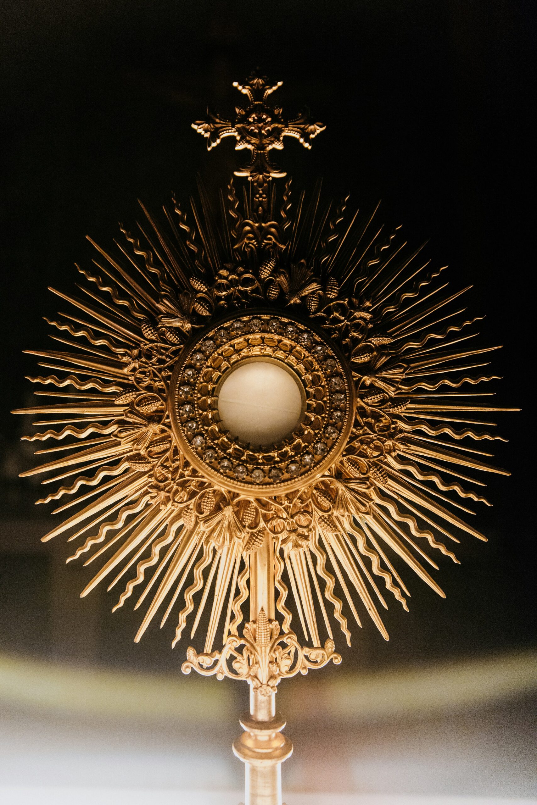 eucharistic adoration eucharistic adoration